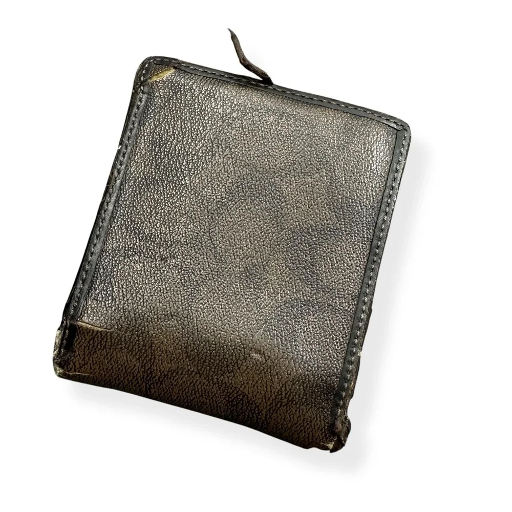 Coach Men's Leather Wallet‎ Bifold Striped